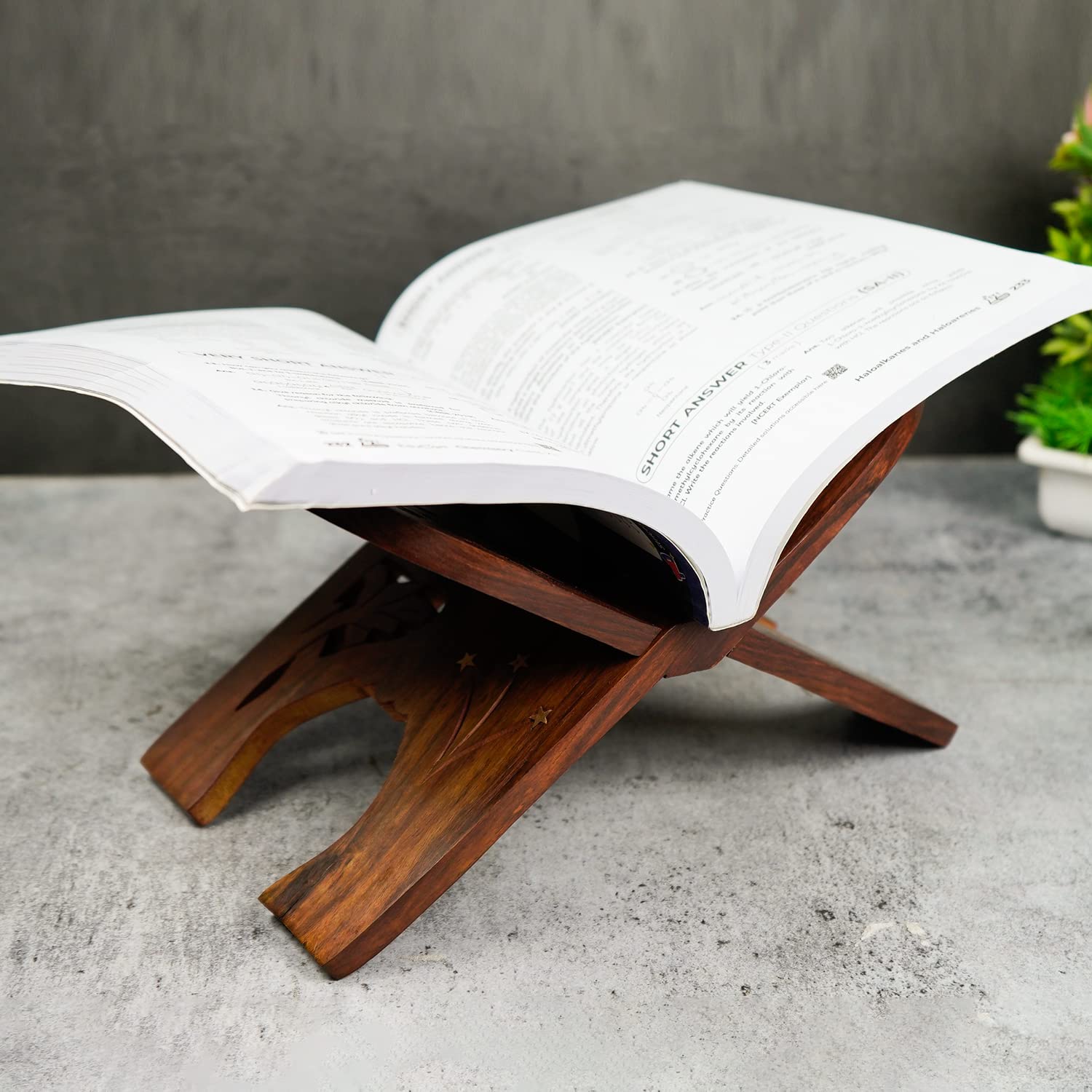 Naayaab Craft Handmade & Handcraft Sheesham Wooden Book Holder Display Stand Folding Religious Prayer Free Reading Stand with Intricate Carvings, Rehal for Religious Holy Books - Size (12 Inch)